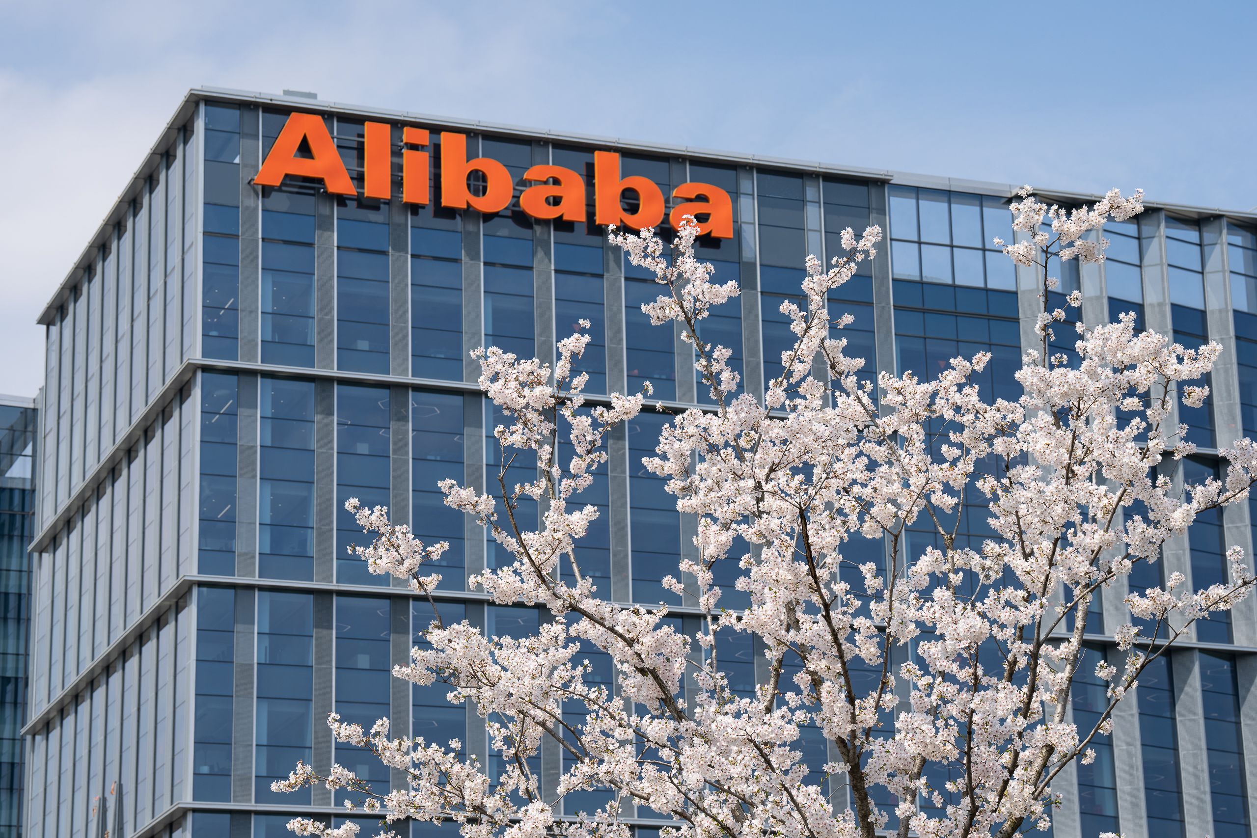Alibaba's Qwen3.8-Omni-Flash cuts audio-visual AI costs by over 90%
