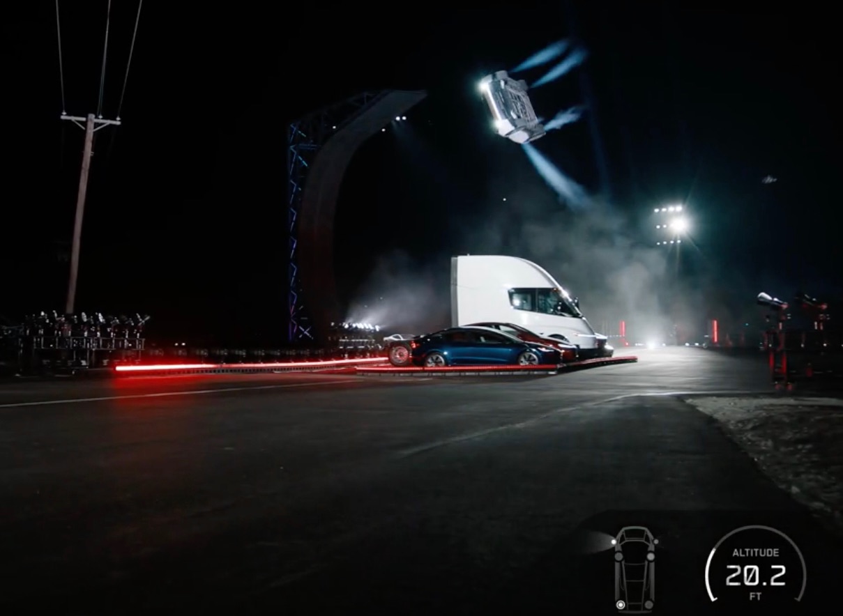 Tesla's new Roadster uses SpaceX thrusters to fly and hop